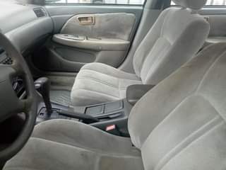 A picture of 2001 TOYOTA CAMRY