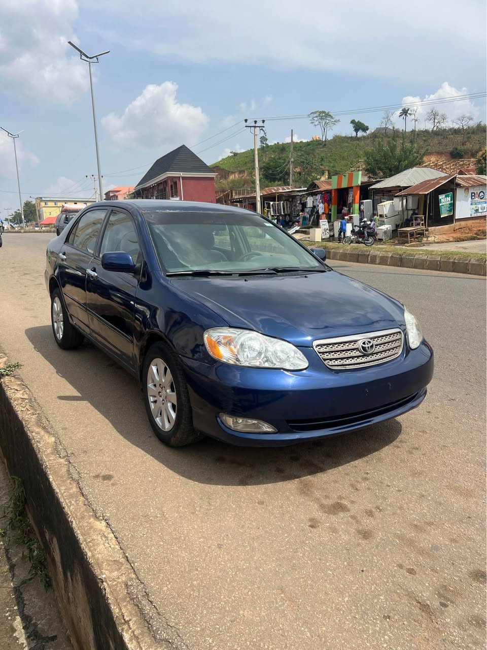 A picture of Toyota corolla 2005