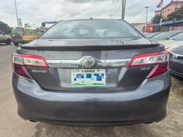 A picture of Toyota camry XLE 2012 model is Nigeria used car and