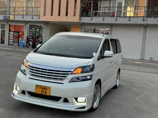 A picture of  PRICE BEI 25.9M ON SALE TOYOTA VERFIRE EFB 0749655705