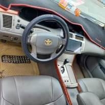 A picture of Toyota Avalon 2007