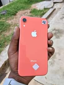 A picture of IPHONE ZR