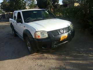 used nissan hardbody