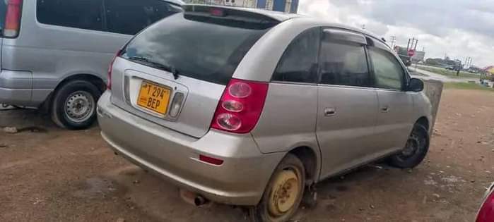 toyota nadia