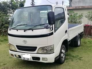 toyota dyna