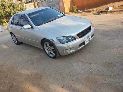 used toyota altezza