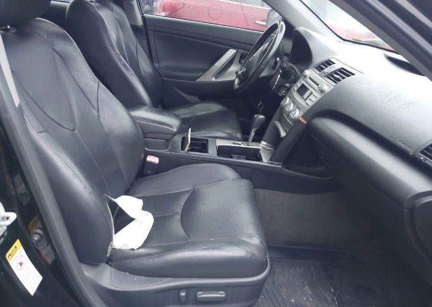 A picture of Camry 010