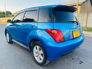 A picture of Toyota IST
