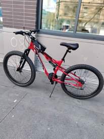 A picture of Scrambler 05 Red