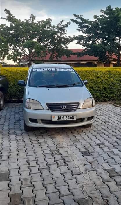 toyota nadia