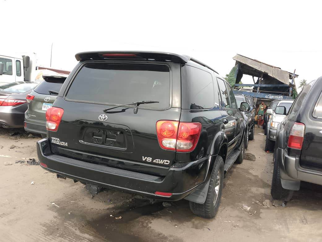 A picture of FOREIGN USED TOYOTA SEQUOIA 2007 Model NEWLY CLEARED