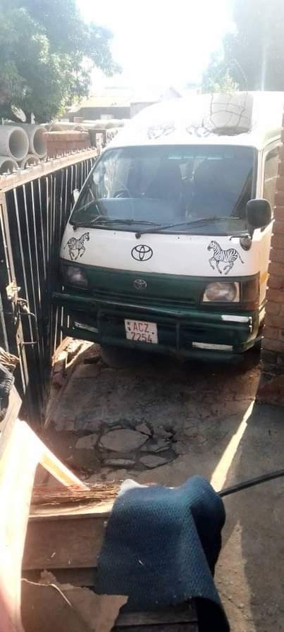 used toyota hiace