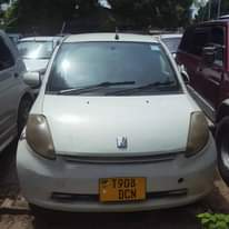 A picture of Toyota passo
