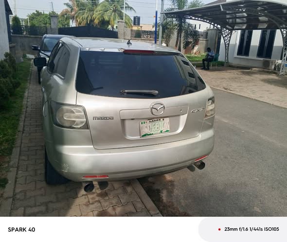 A picture of On distress sale sharp Mazda cx7 everything working perfectly 2