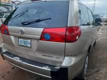 A picture of Used 08 sienna at magodo lagos engine tapping Small Gear