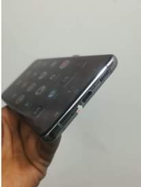 A picture of S20 ultra 12Gb 128Gb 5G bei 420k