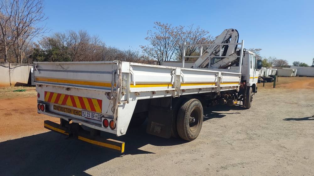 crane truck