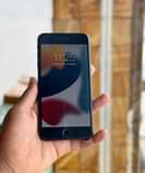 A picture of Iphone 7 plus 128 GB