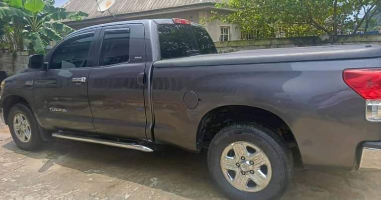 A picture of 2012 Toyota Tundra 2012 V6