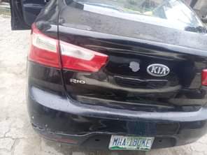 A picture of 2005 kia rio first body Gear perfect AC chilling Engine