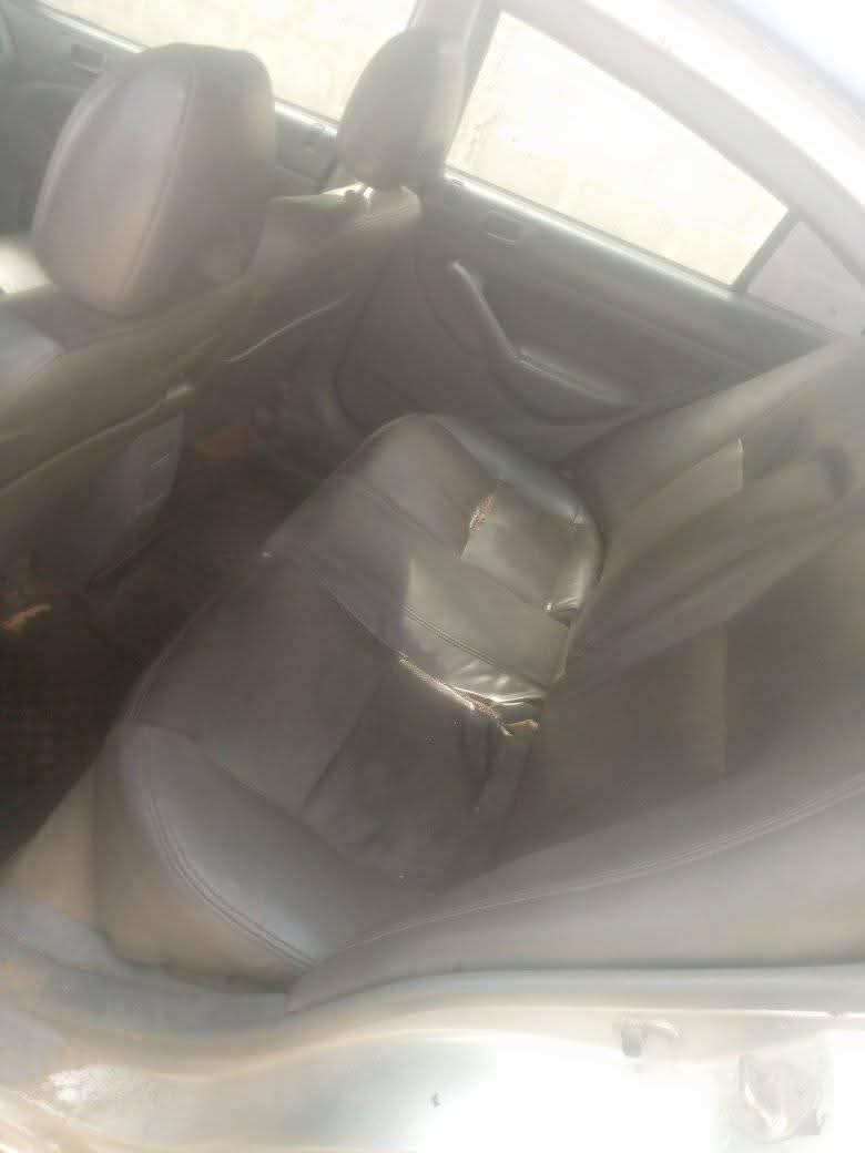 A picture of 2005 Honda civic