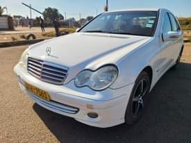 classifieds/cars mercedes