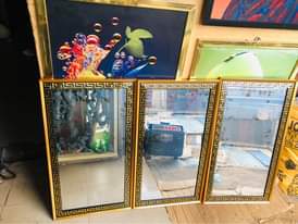 A picture of Mirror