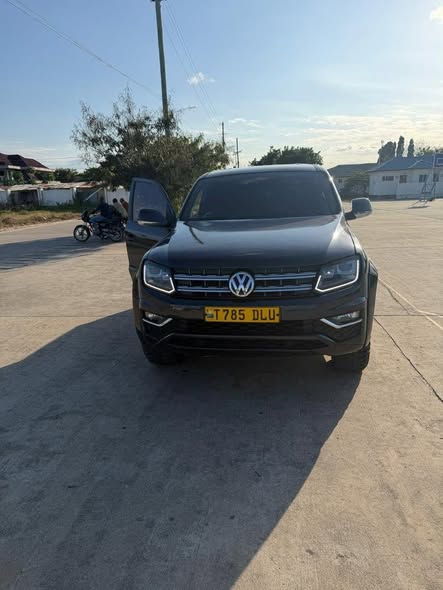 A picture of Volkswagen Amarok pick up