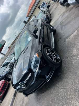 A picture of Mercedes