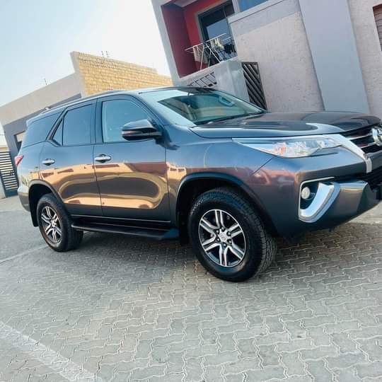 used toyota fortuner