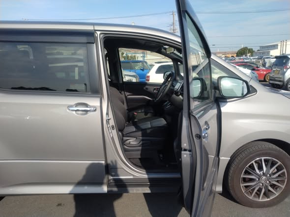 A picture of 2017 Toyota voxy