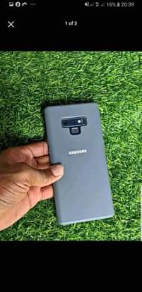 A picture of samsung galaxy note9