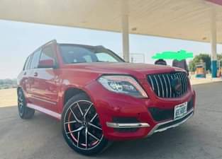 A picture of MERCEDES GLK350