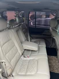 A picture of TOYOTA LAND CRUISER V8 VX 2004 MODEL PETROL