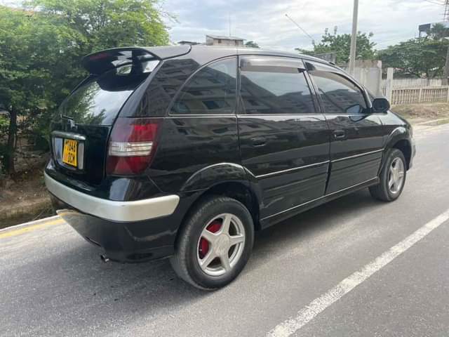 toyota nadia