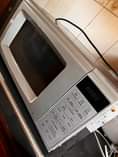 A picture of LG MICROWAVE