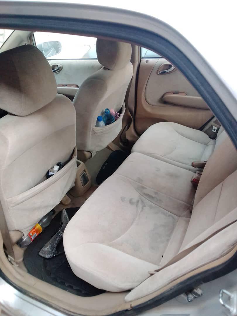 A picture of Uber Standard Honda City 2008 model