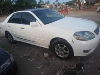 A picture of Toyota mark 2 gx110 m4. 3