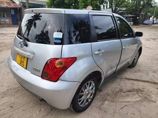 A picture of Toyota ist Inauzwa 0784392449