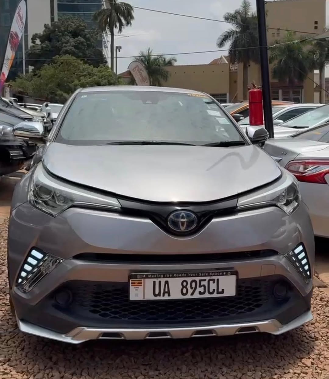 A picture of Ch r Toyota
