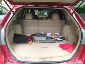 A picture of Distress Sale 2010 Toyota Venza 5 months Nigeria used Key