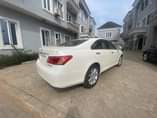 A picture of 09 Lexus ES 350