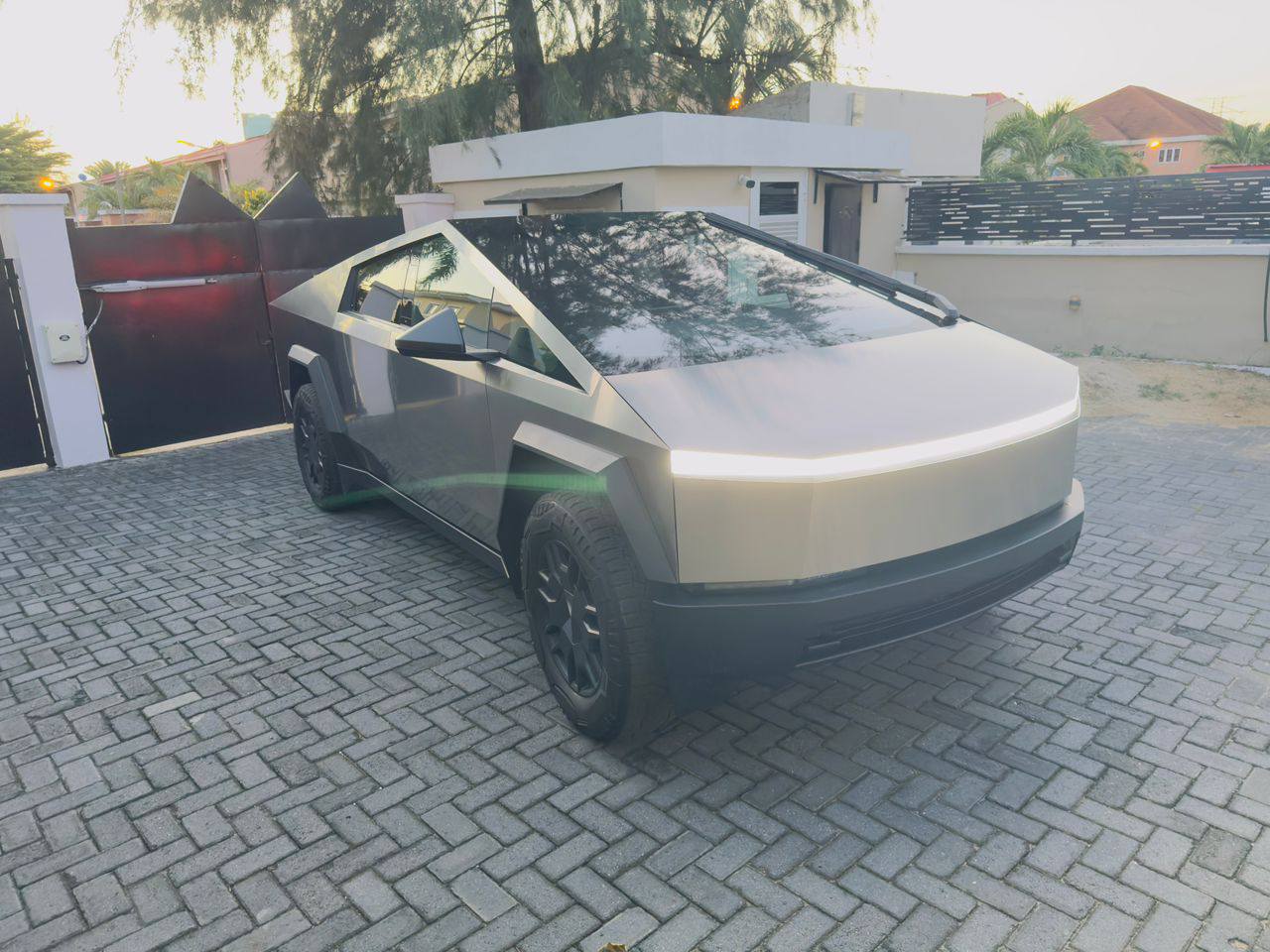 A picture of Tesla cyber truck 2024