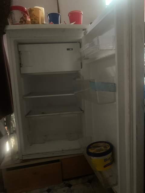 A picture of fridge