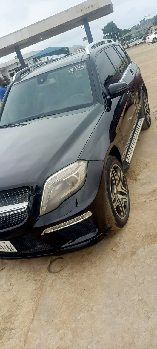A picture of MERCEDES BENZ GLK 350