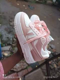 classifieds/shoes