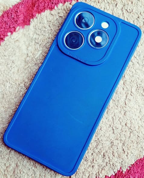 A picture of TECNO SPARK SERIE