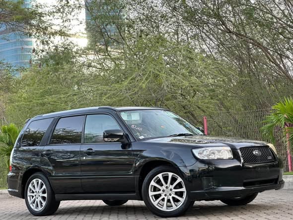 A picture of SUBARU FORESTER
