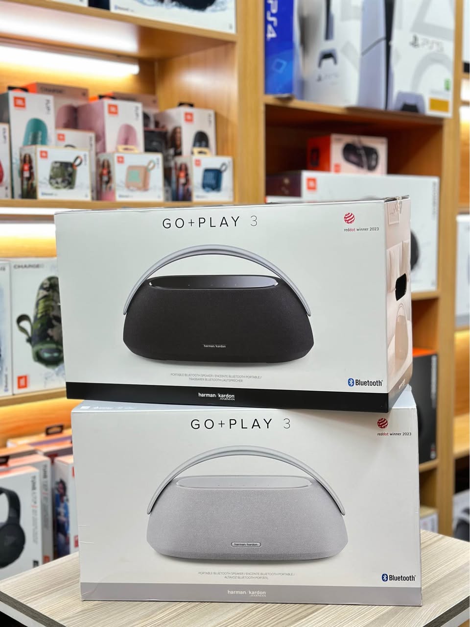 speakers