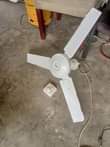 A picture of Feni LYONS..iko poa ..haitaji maelezo mengi..0785107372...45k